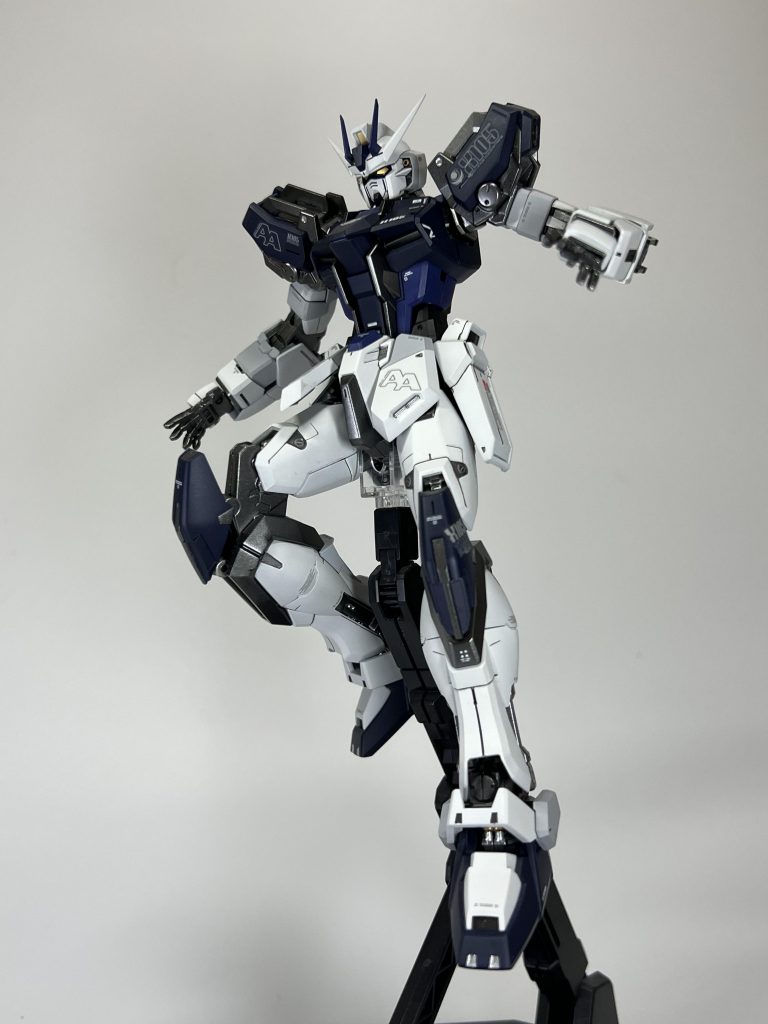 MG ストライクガンダム–5枚目/制作者:tumiki