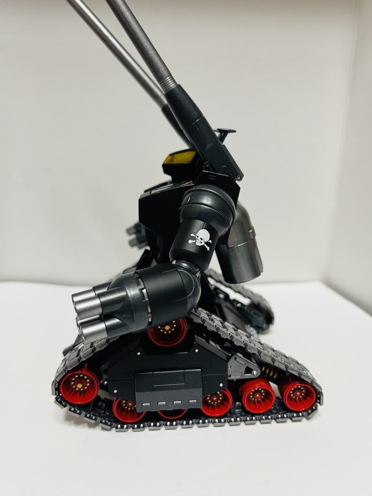 所属不明部隊。