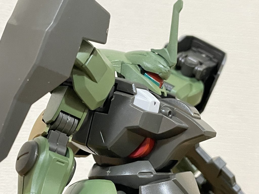 ディランザに惚れたポイントは横顔です。イケメン。