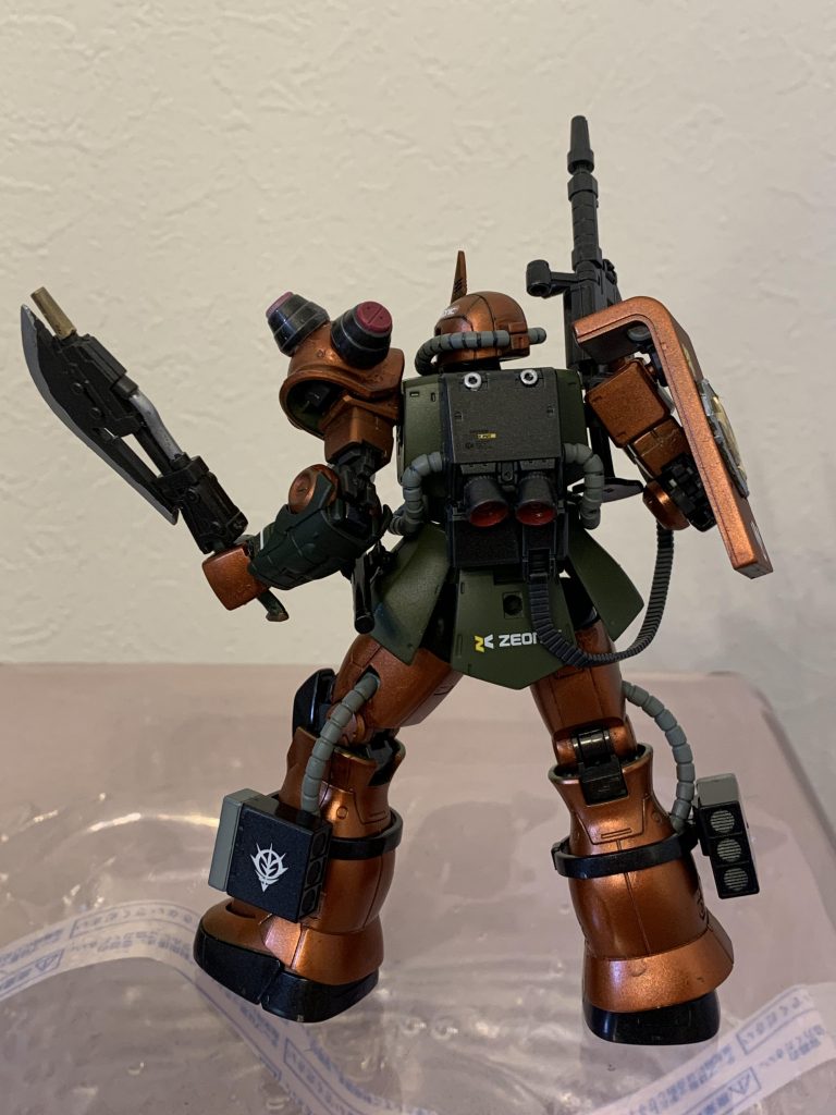 3連装脚部ミサイルパッド大型ヒートホークベルト式ザクマシンガン