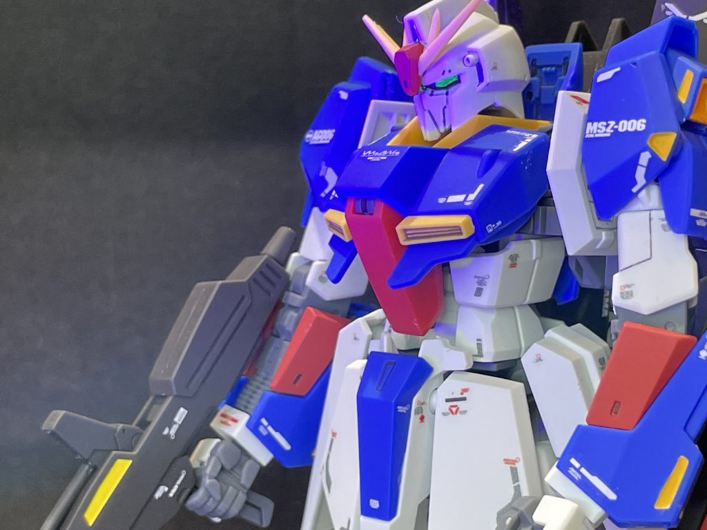 スミ入れ、部分塗装(筆塗り・エアブラシ)につや消しのお手軽仕上げです。