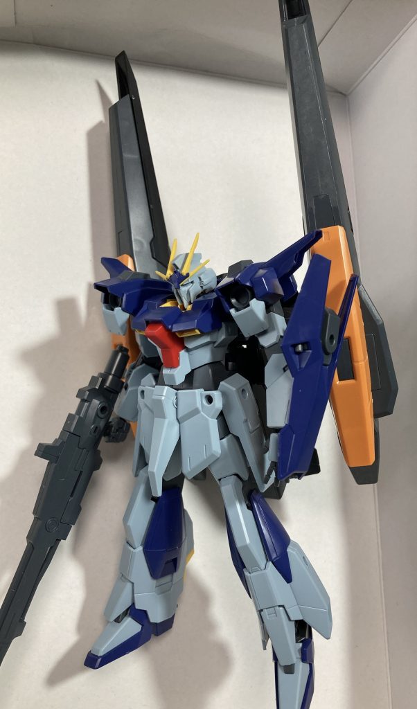 バックウェポンがもう売り場に無かったので、放置していたハルートの背負いもののをくっつけたらビビッと来ました。