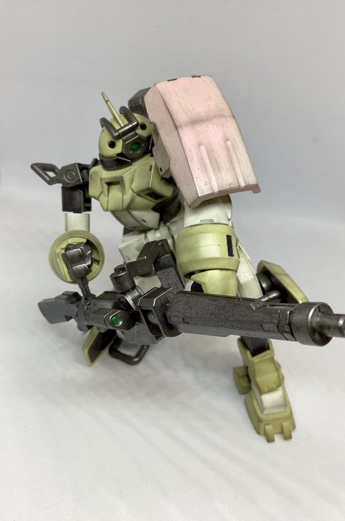 膝立ちで対空！