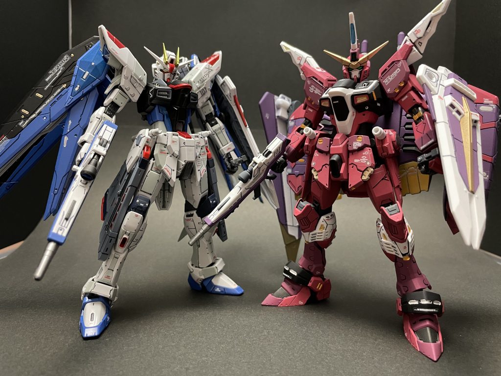 以前に作ったジャスティスと共に