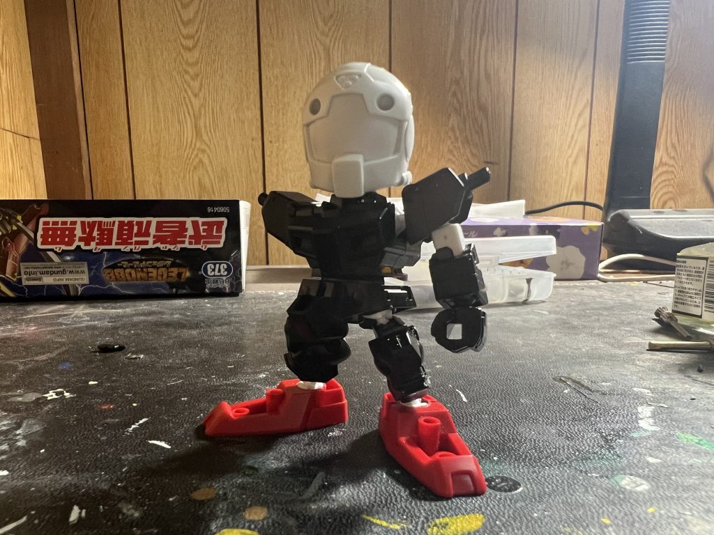 関節技を仕込んだ素体ジムさん