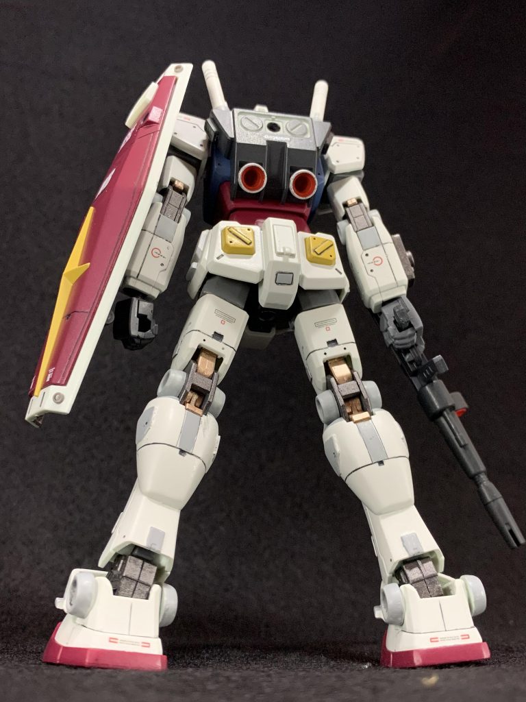 リヤから見上げて