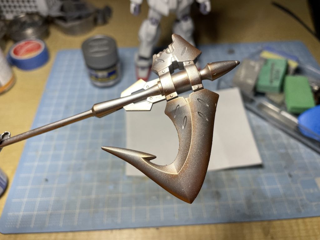 初のグラデーション塗装にチャレンジ。カッパーを吹きつけてみました。