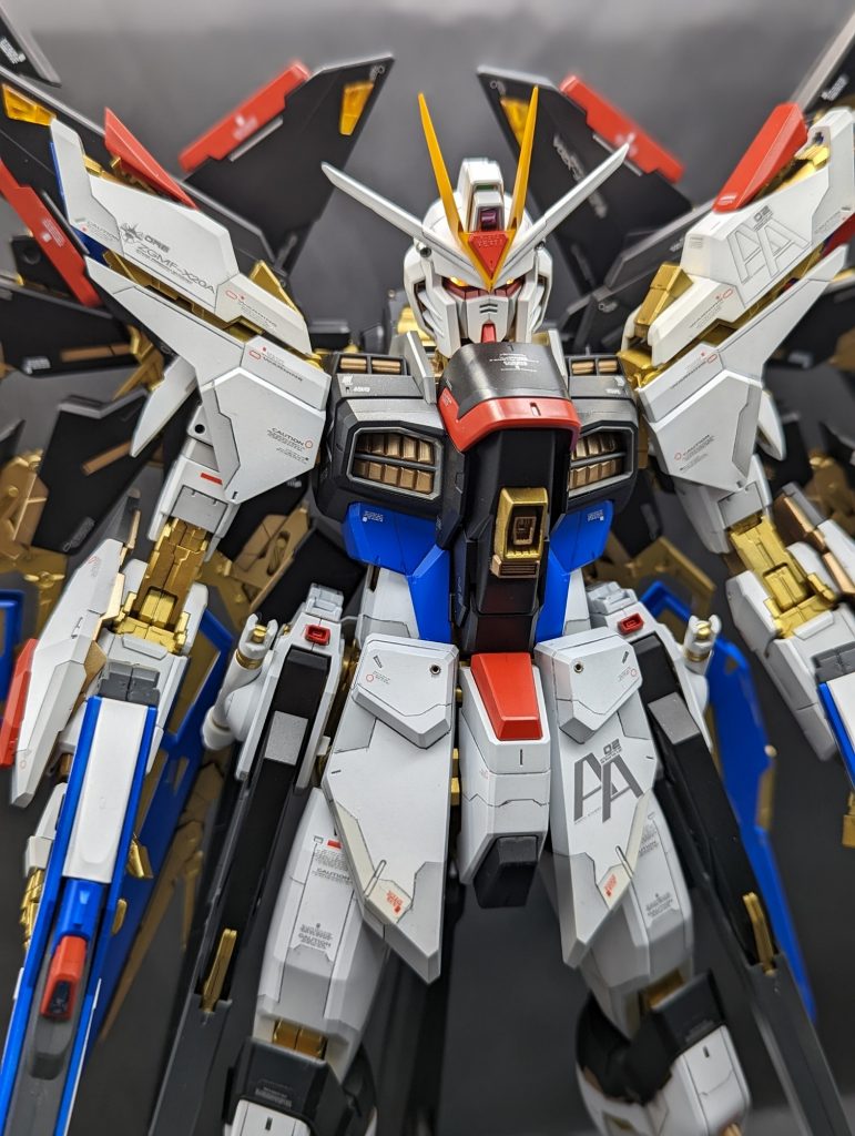 pgストライクフリーダム完成品–2枚目/制作者：kenshira0123