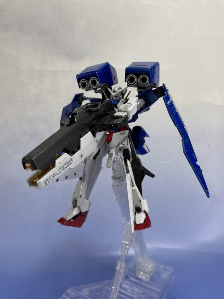 ヴァーチェのGNバズーカを装着