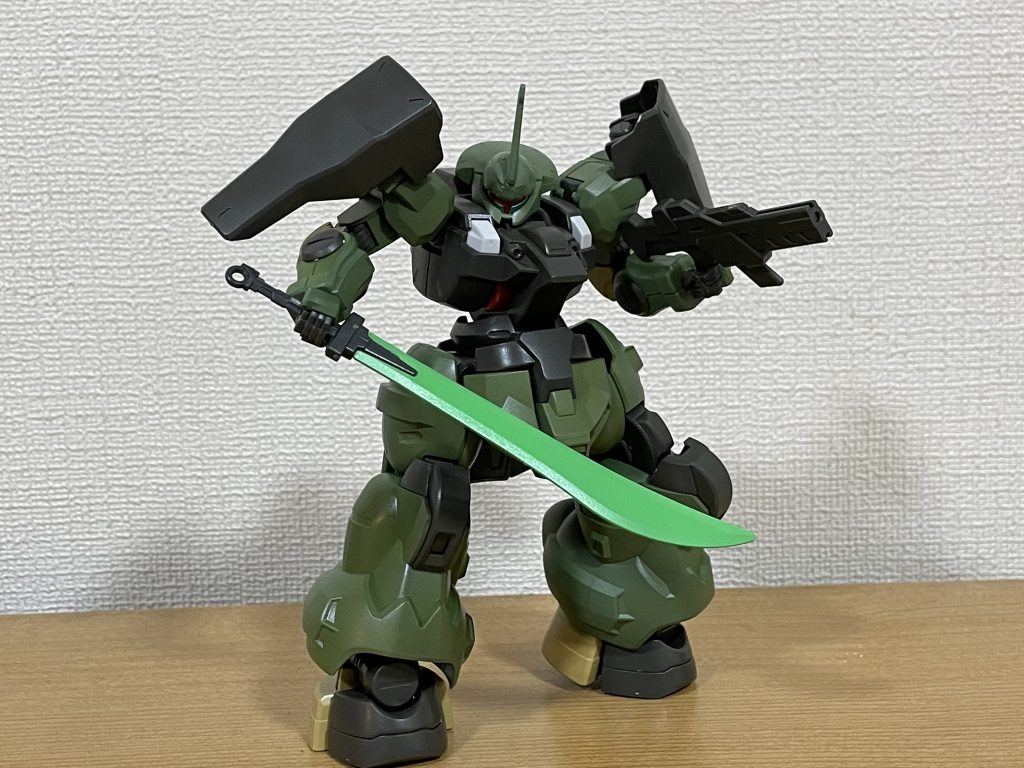 自分専用カラーのディランザでした。次はゴリゴリの肉弾戦ディランザ作る予定。