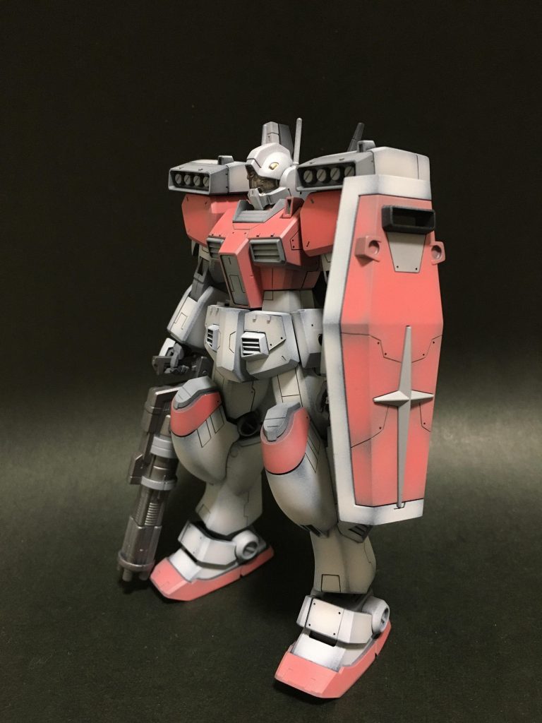 今回はディテールアップの練習が主な目的だったので、デカールの貼り付けはなしにしました。