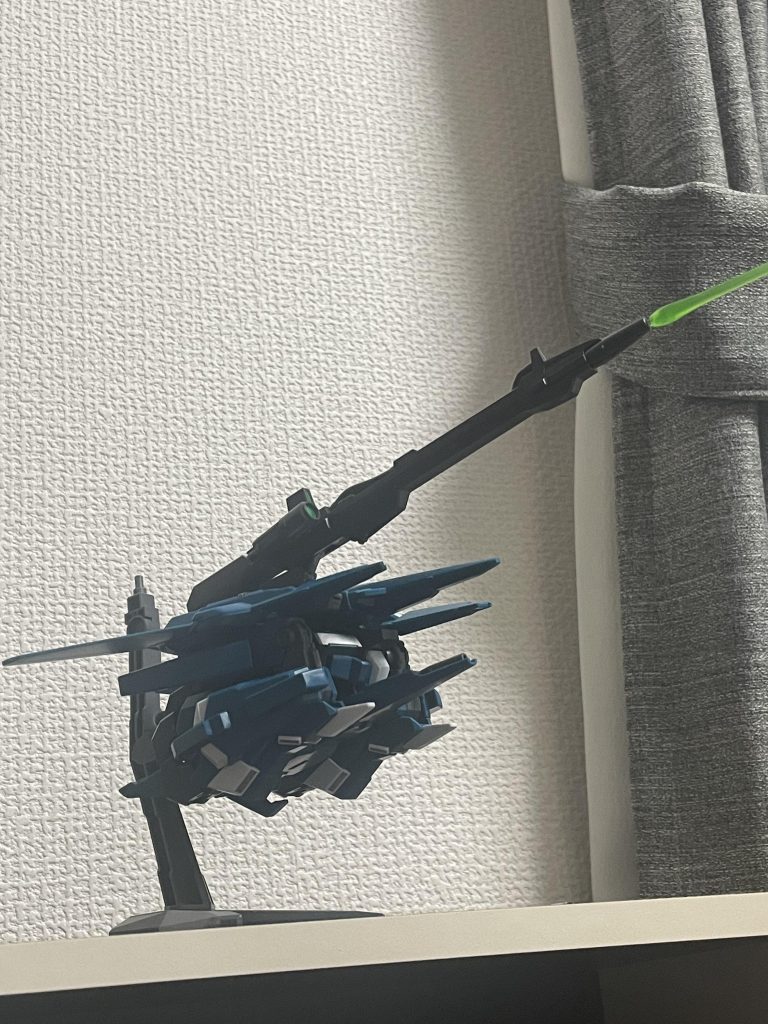 可変機の構造はやはり複雑でこれでもZに比べたらかわいい方だと思うとZ恐ろしいです…www