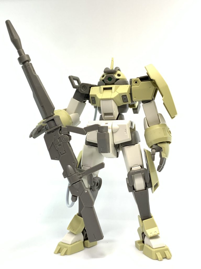 パチ組み。これで十分過ぎるくらいカッコ良いんだよな…。