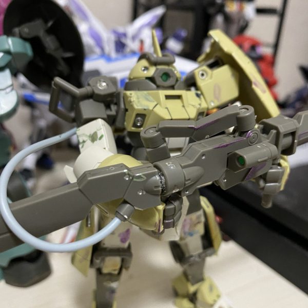 チュチュ先輩 インクまみれ