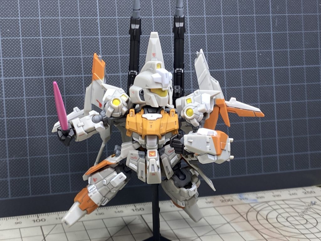 今回初めてエナメルスミイレにチャレンジしましたが、こんなにシャープに流れるのかと衝撃でした。実験は大成功でした。