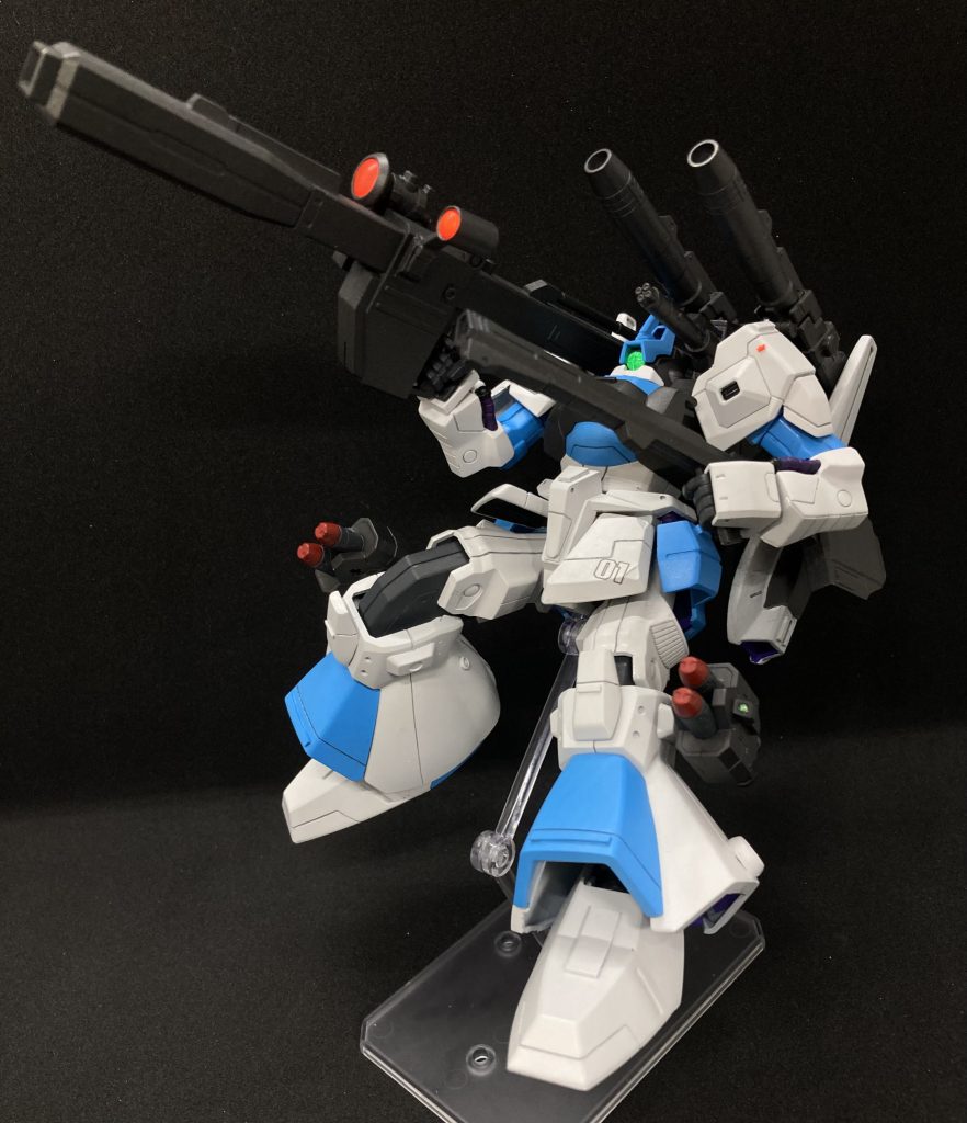 一斉掃射‼️仮に設定を簡単に考えるとしたら宇宙世紀ではエゥーゴのラスグア･ロンドールという人物がこのリック・ディアスに乗り、別部隊と共に人知れず各地でティターンズを迎撃していた──────ビルドシリーズであればラスグアガンダム(略称:ラスガン)シリーズがトラブルで使用不能になった時の緊急用の機体といったところですかねぇ余談ですが、ラスグア･ロンドールの「ロンドール」という姓は友人が付けてくれましたストーリーにどっぷり浸かる時&名前の他に姓があった方がより没入感を味わえるゲームをやる時などに｢ロンドール｣という姓を使います間違いなく由来は某フロムゲーからでしょうが、妙にラスグアの名前にマッチしていて気に入っているのですもしGBNを本気でやるのであればおそらく自分は ｢ラスグア･ロンドール｣と名乗ることでしょうその時はどうぞよろしくお願いしますね(  ¯꒳¯ )✧