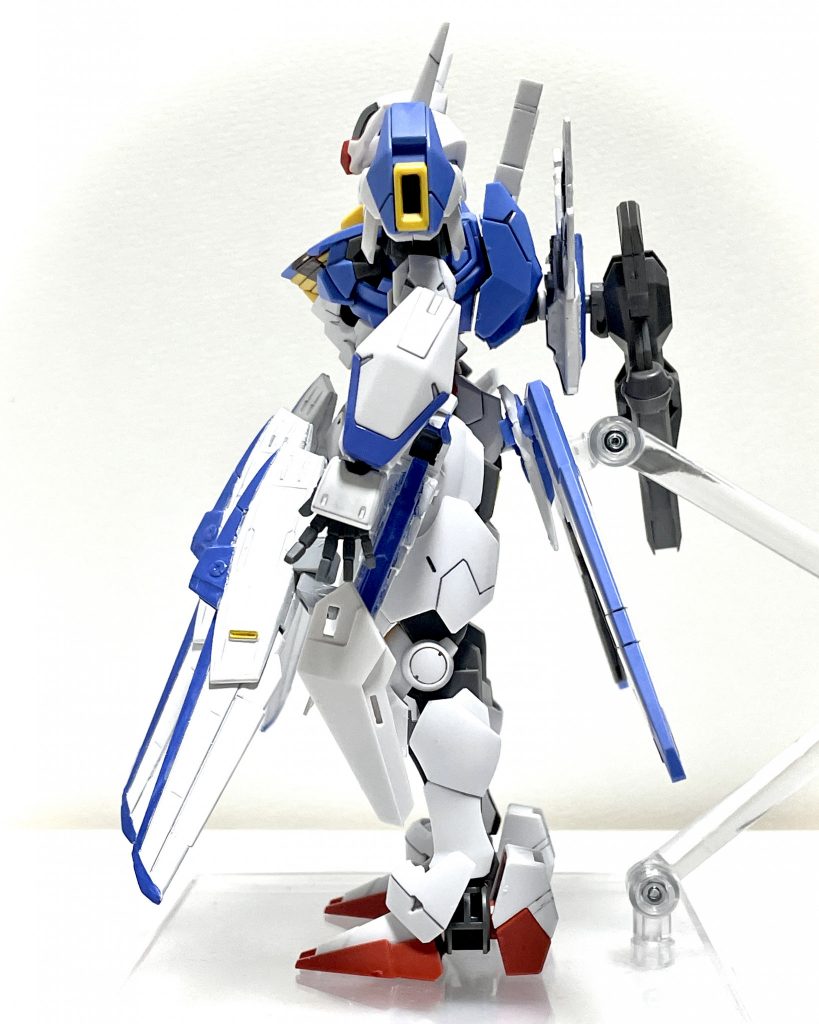 ※背中の謎のビットについてはコチラ↓https://gumpla.jp/hg/1204693