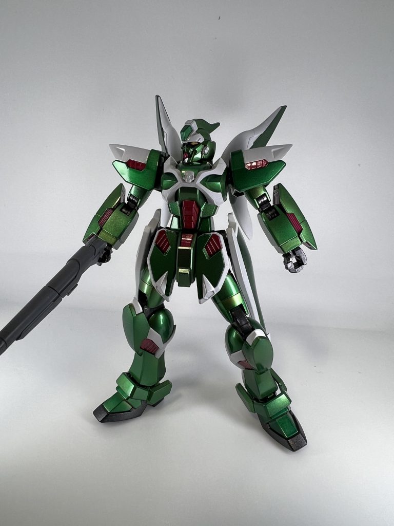 昆虫っぽい光沢感を目指しました