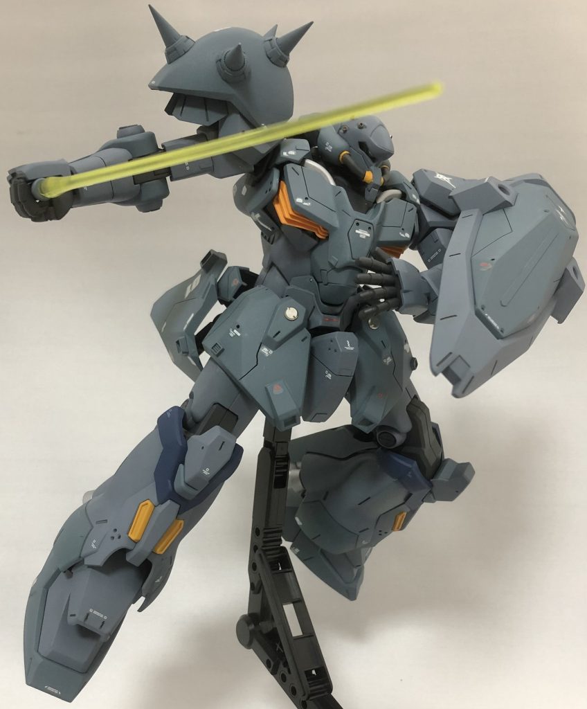 脚の武装はネオジム磁石を組み込みでパージも可能にしてます