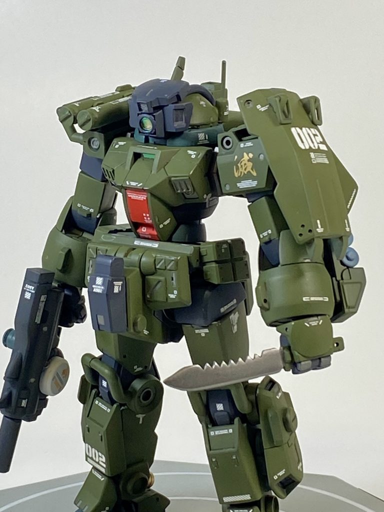 ヒートナイフ展開とナイフ装備で。