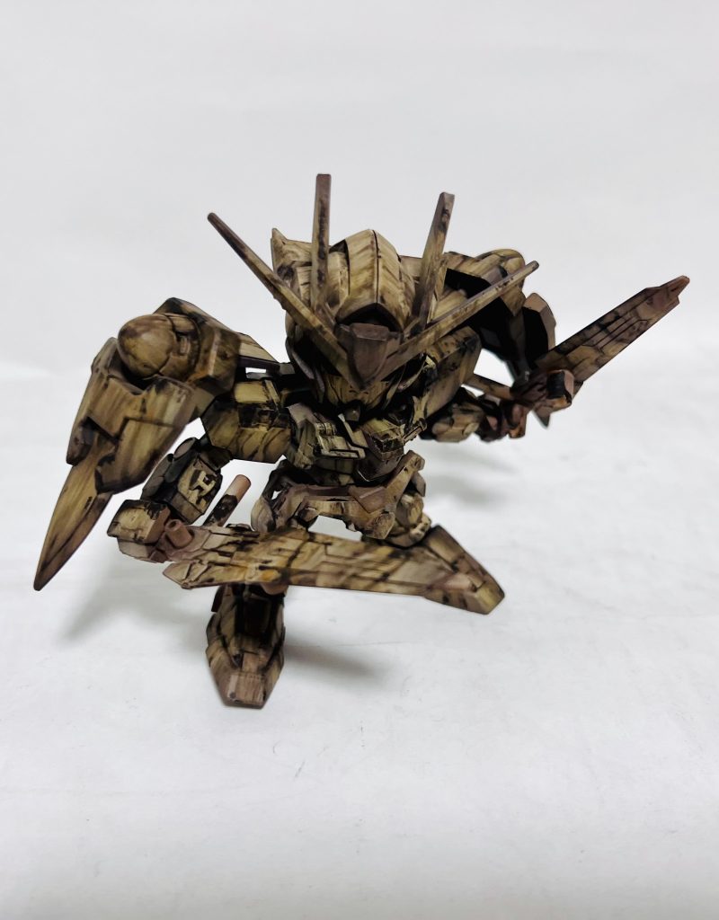 SDEX 機動戦士ガンダムOO ダブルオーガンダム 木目調タッチ風塗装済み完成品–3枚目/制作者：H4co Y