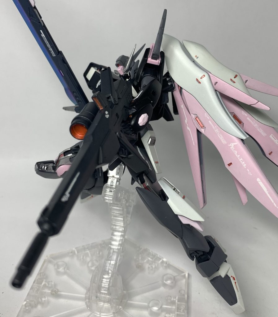 ロングビームライフルその4。(アロンダイトビームソード持ち)