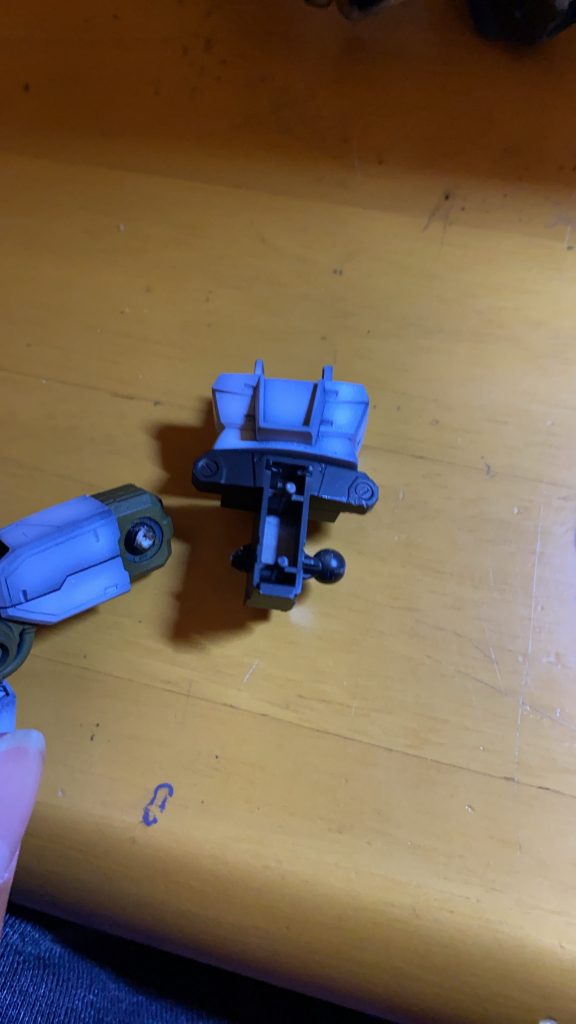 カルシウム不足だったのか、股関節骨折😇泣