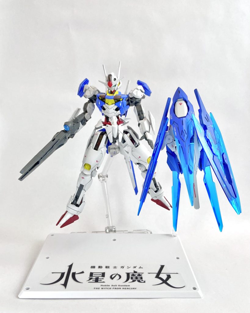 HGのダブルオーシアクアンタの装備をそのまま活用してます。