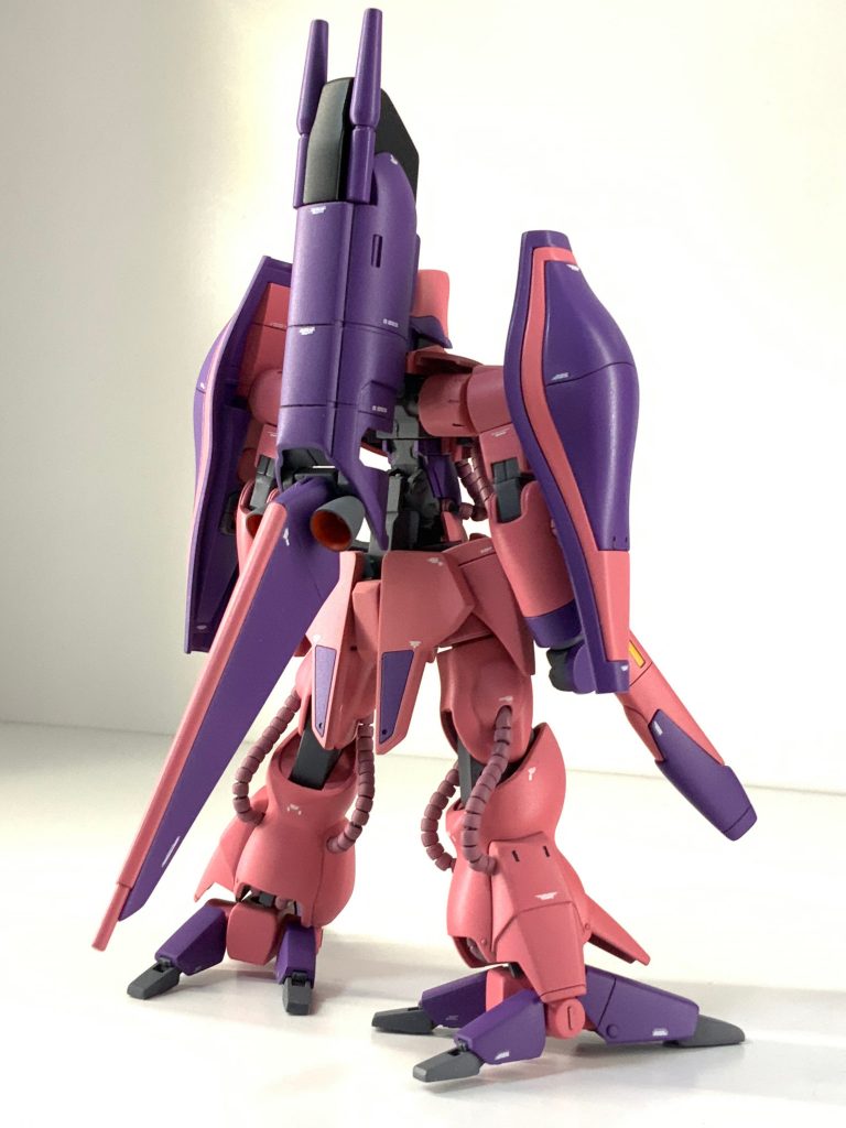 バックショット　カラーリングは原作設定を参考