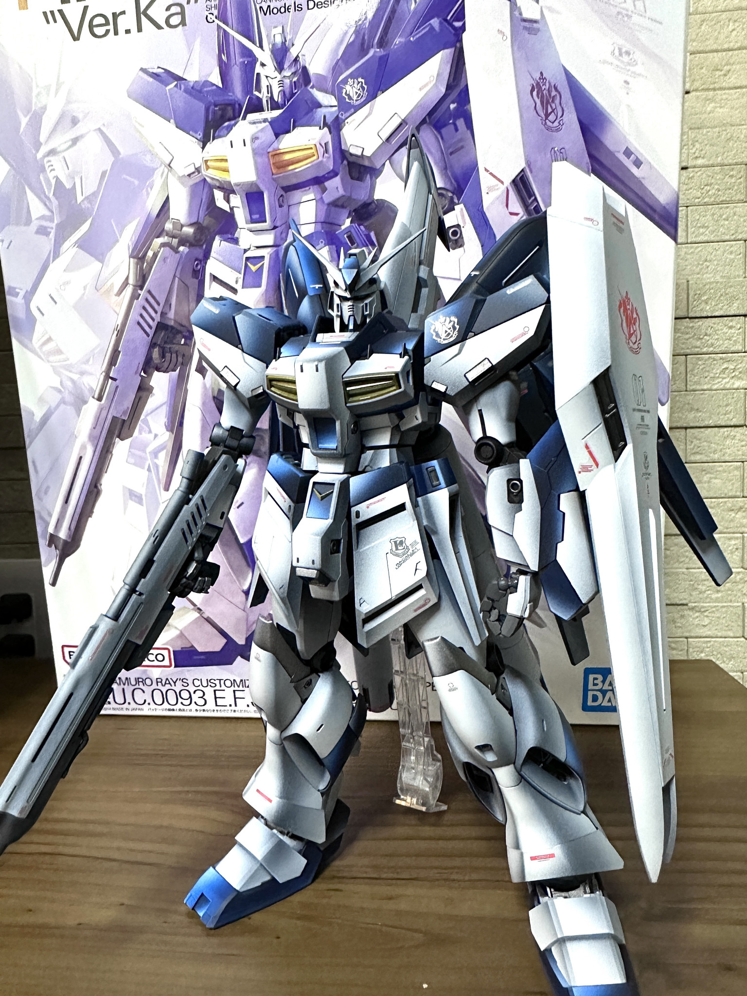 MG Ver.Ka νガンダム 1/100イラスト風塗装 完成品 二次元 PG RG HG