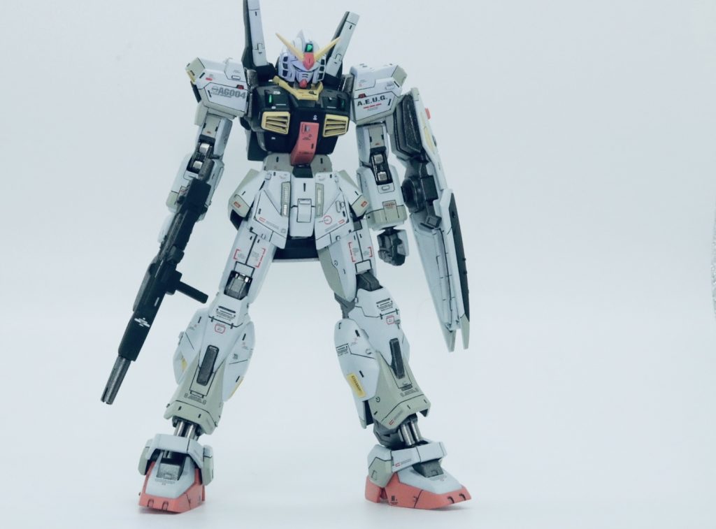 加工は過去のMKⅡとほぼ一緒。脚を3ミリ延長と、ウエスト1ミリ+角度変更、リアアーマー可動式に変更。肉抜き埋めとシリンダー作成は、今回は面倒なので省略。あと、今回は馬ヅラを少し削りこんで顔を小さくしています。詳しい改修内容、そのほか写真はこちらをご覧ください。