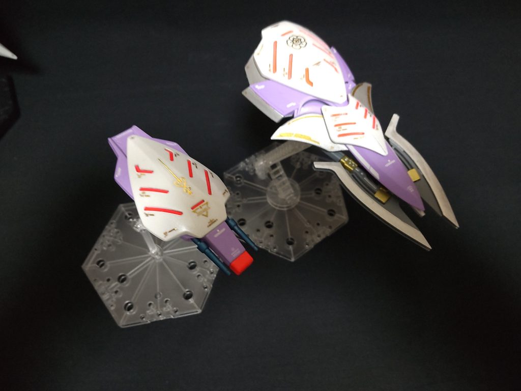 追加装備ビームガンとシールド