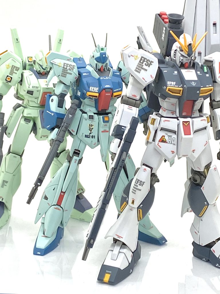 1年以上掛かりました逆襲のシャア関連のHGUCのレビューが終わり、本当に感無量です。