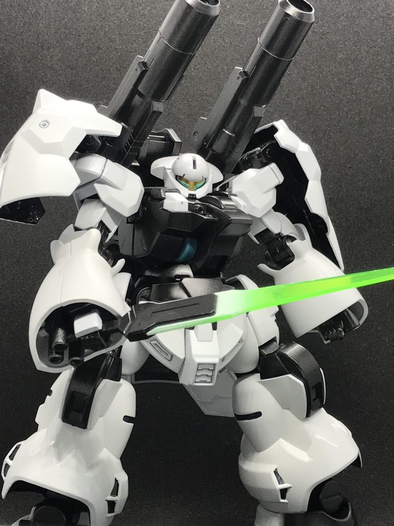 ビームトーチはグラデ塗装に初挑戦して発光っぽくしてみました。それっぽく見えたらいいですがどうでしょうかね('∀`)