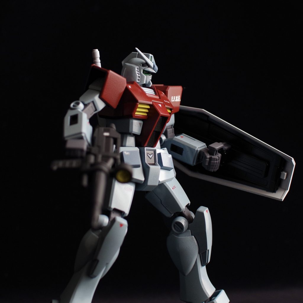 ガンダム–2枚目/制作者：Puffin