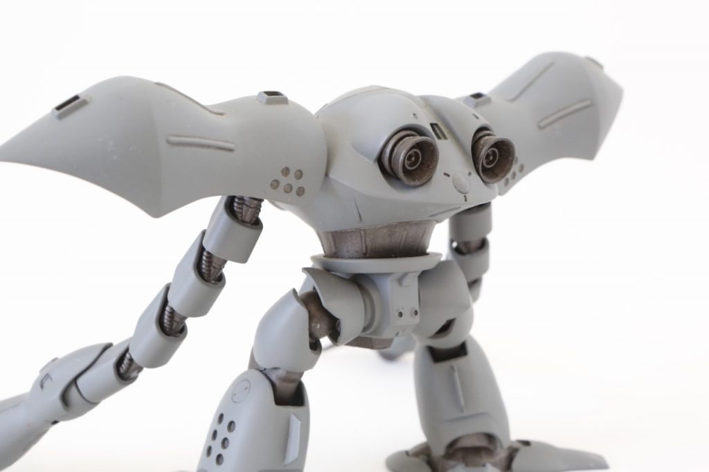 背部のバーニアはオリジナルの上にキット付属のジェットパックのバーニアを重ね付け。ちょっとだけ高起動感が出た気がします。