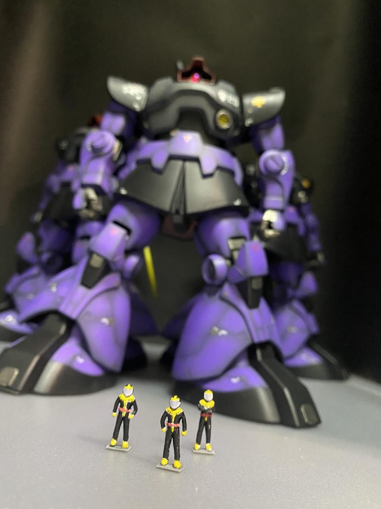 1/100ガイア、オルテガ、マッシュです。全員ポージングを微妙に変更しています。