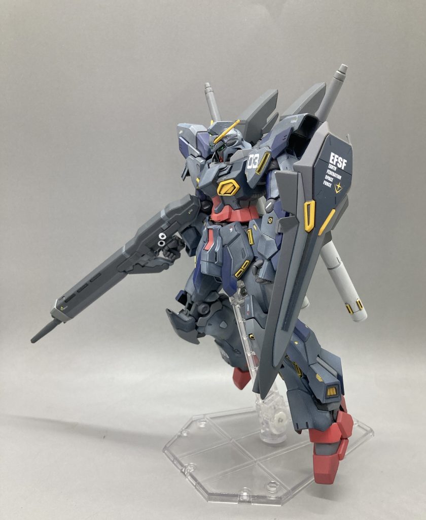 基本はUC版のスタインをベースに、武器はNT版から取ってきてます