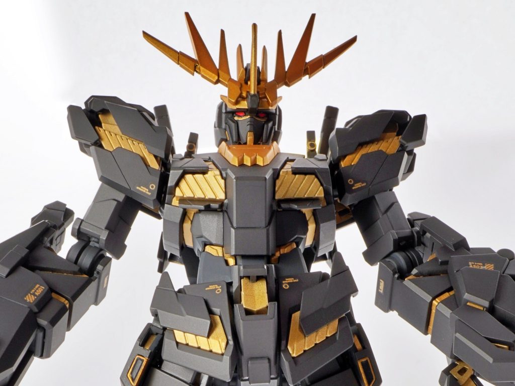 邪悪さを表現したかったんですが、どうでしょう。