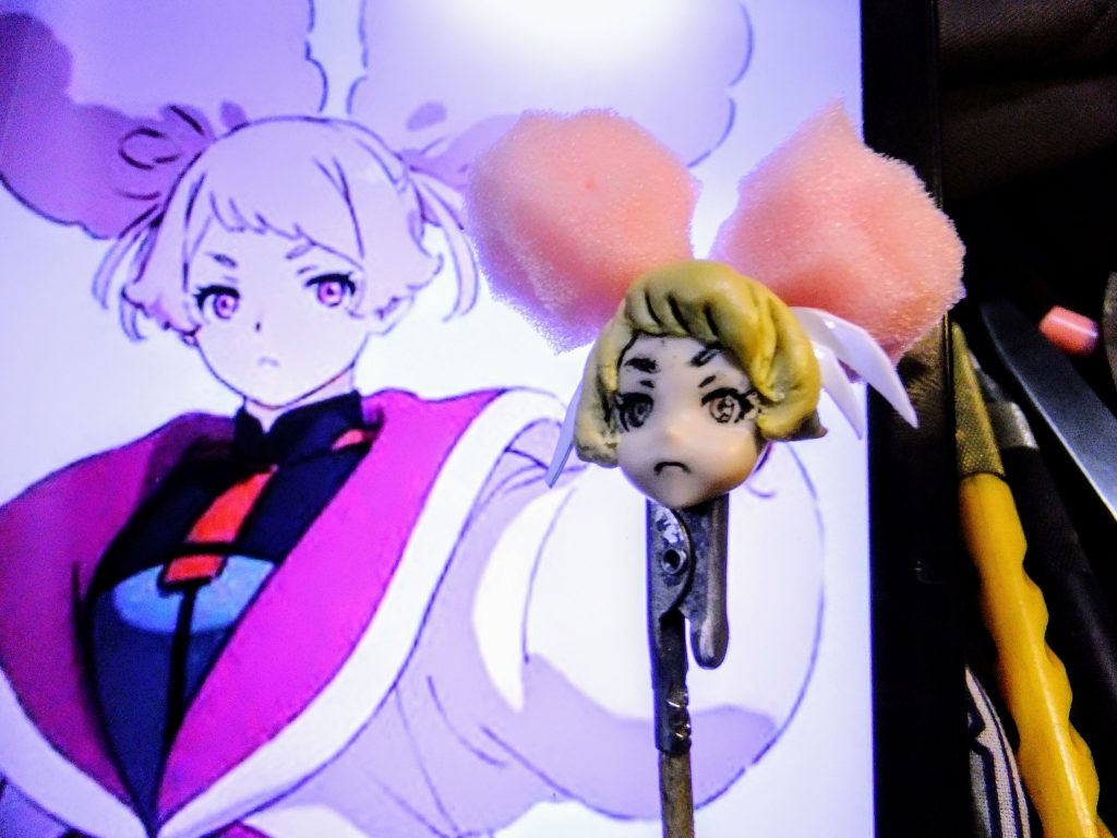 形状が煮詰まって来たので？余り部品やエポパテ、プラバンで形状構築？