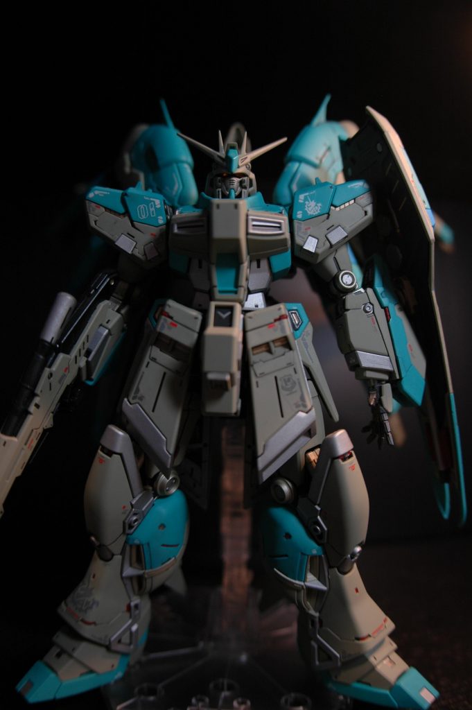 タミヤの灰緑色を使いました。イメージしていたカラーリングになり満足です。