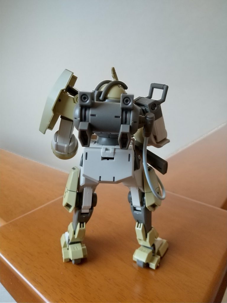 デミトレーナーとしては初期の旧型を改造したという設定でオリジナルよりだいぶ手直しがされていて独特でした。12月に発売ですね。