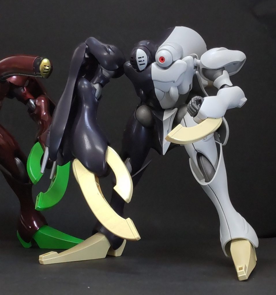 何か覗いてます(笑)今回もご覧頂きありがとうございました😊『いいね』下さる方々に感謝🙏