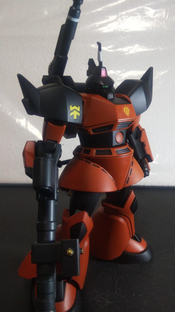 ちゃんとキャノンヘッドもあります。改造は、胴体を3ミリほど延長した位です。余り手を入れ過ぎると完成しなくなるので。カラーは、黒❗️茶です。大した事は、してませんが楽しんでくれたら幸いです。それでは、次回も宜しくお願いします。