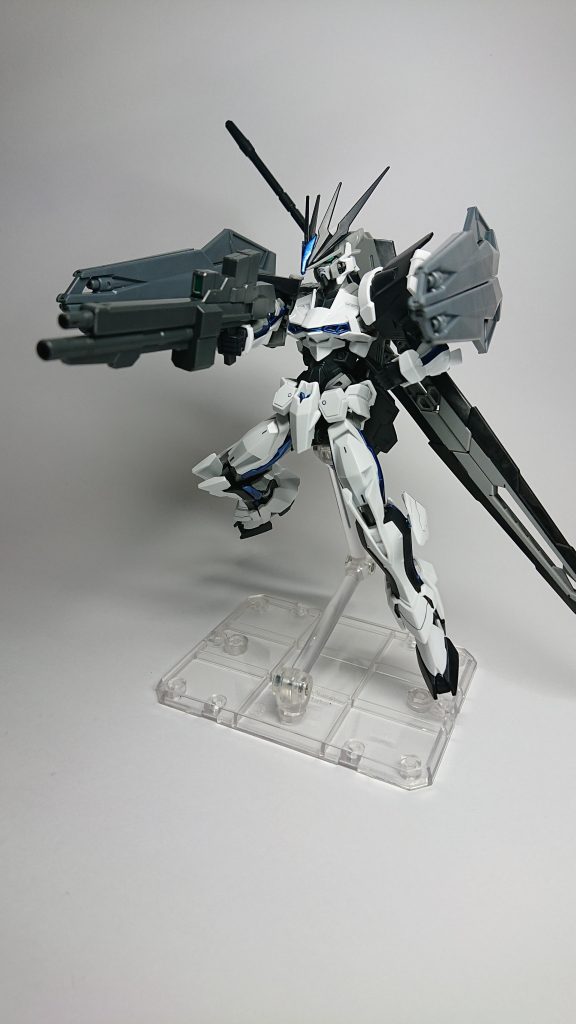 ・ガンビット(アサルトモード)ローブバスターライフル加工して作成しました。