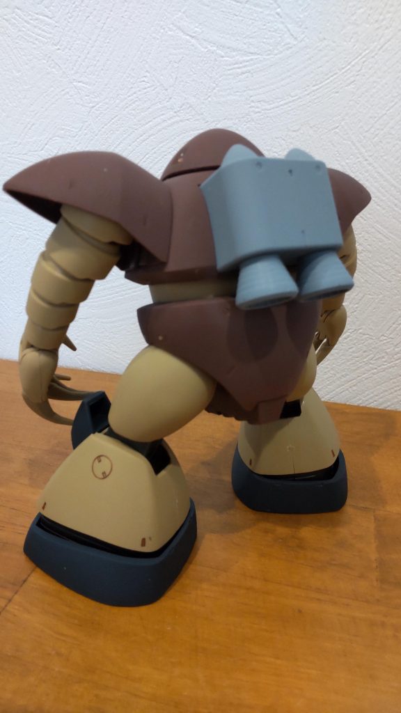 もうデカール在庫があまり無いので、びんぼっちゃまスタイルで。