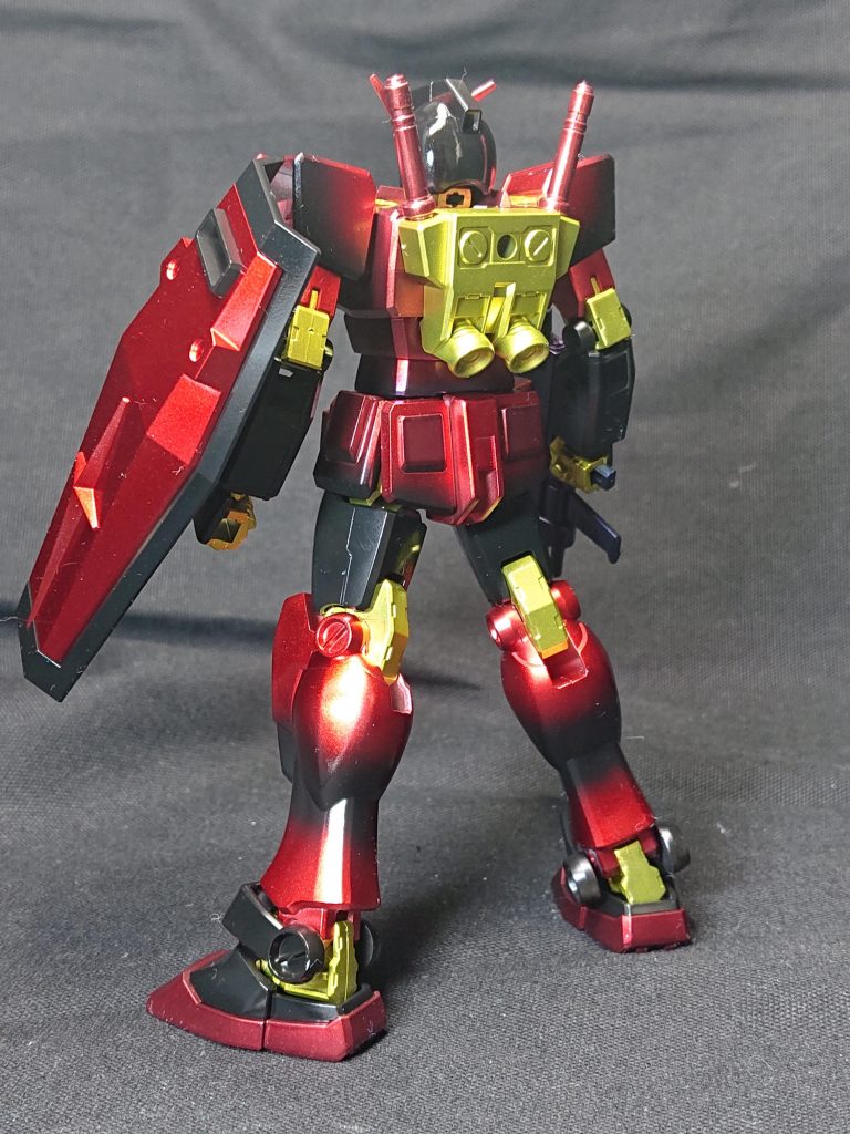 ガンダム–4枚目/制作者：マイクラ