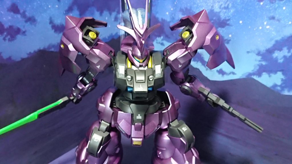 ソードとライフル持ち。