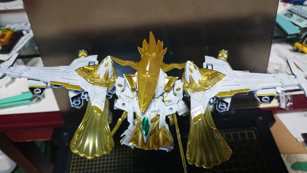 上から見るとちょっと昔のSTGの自機みたいでかっこよさげ。