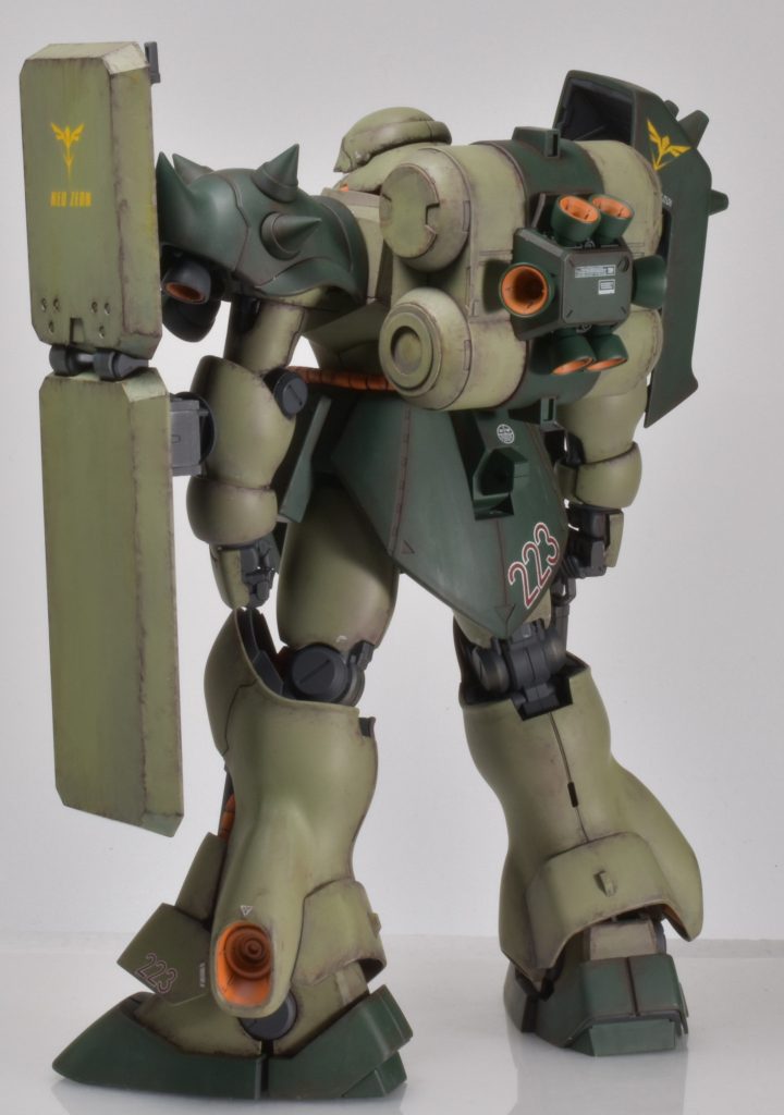 大きな改造はしていませんが、動力パイプはキット付属のパーツが気に入らなかったので作り直しています。